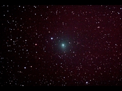 Komet 103P/Hartley, 30/09/2010, 19:07 UT. 10 tommer Newton, f/6 (tidligere Hågår-teleskopet), primærfokus med 
stopp-bånd lysforurensningsfilter i kamerahuset. 1 eksp. 280 sec, ISO 1600. Foto: RS, Quantum Cafe, Fetsund.